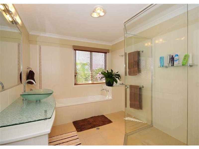21 Aplin Street, Point Vernon QLD 4655