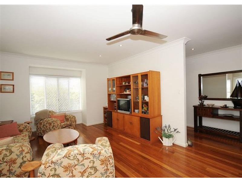 63 Gundesen Drive, Urraween QLD 4655