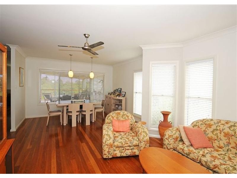 63 Gundesen Drive, Urraween QLD 4655