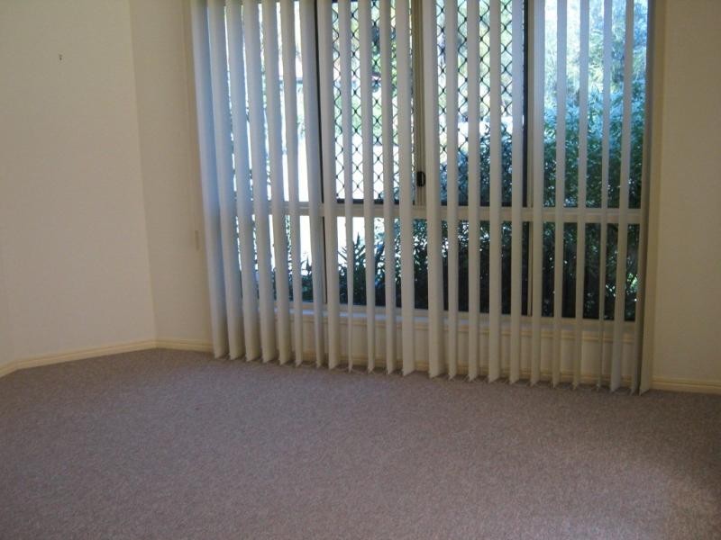 7 Cordelia Court, Urangan QLD 4655