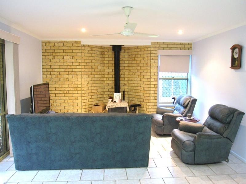 64 Robert Street, Torquay QLD 4655