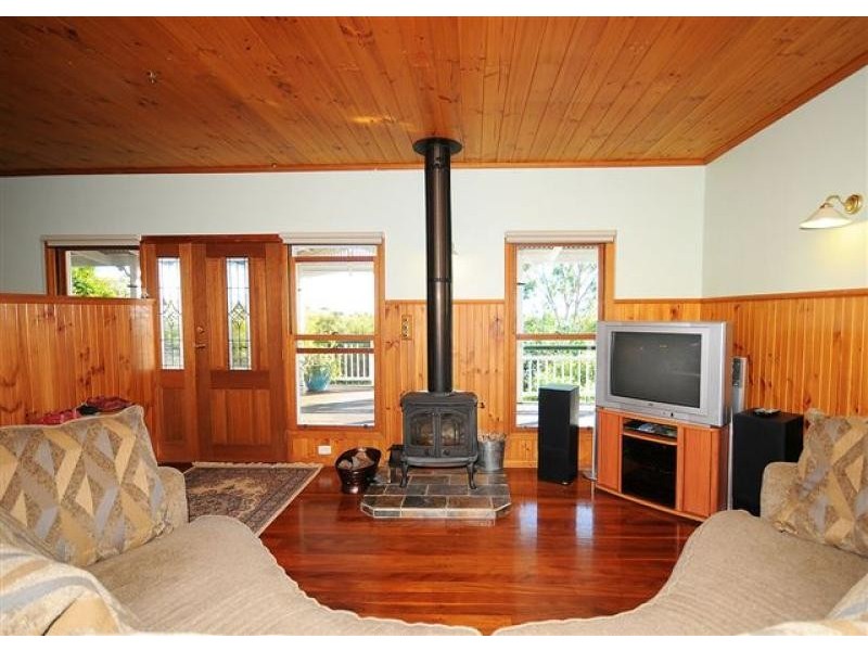 35 Hamilton Drive, Craignish QLD 4655