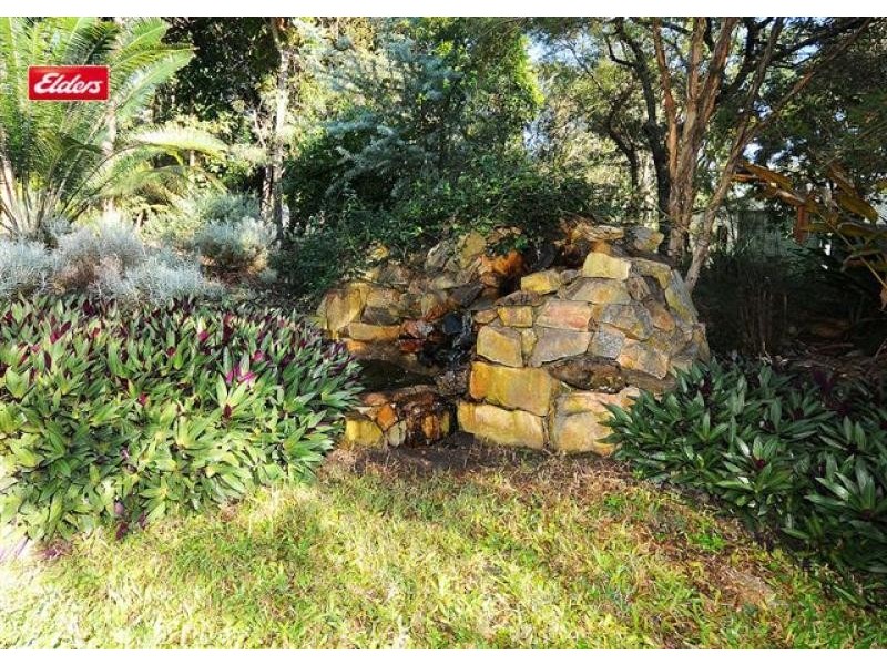 35 Hamilton Drive, Craignish QLD 4655