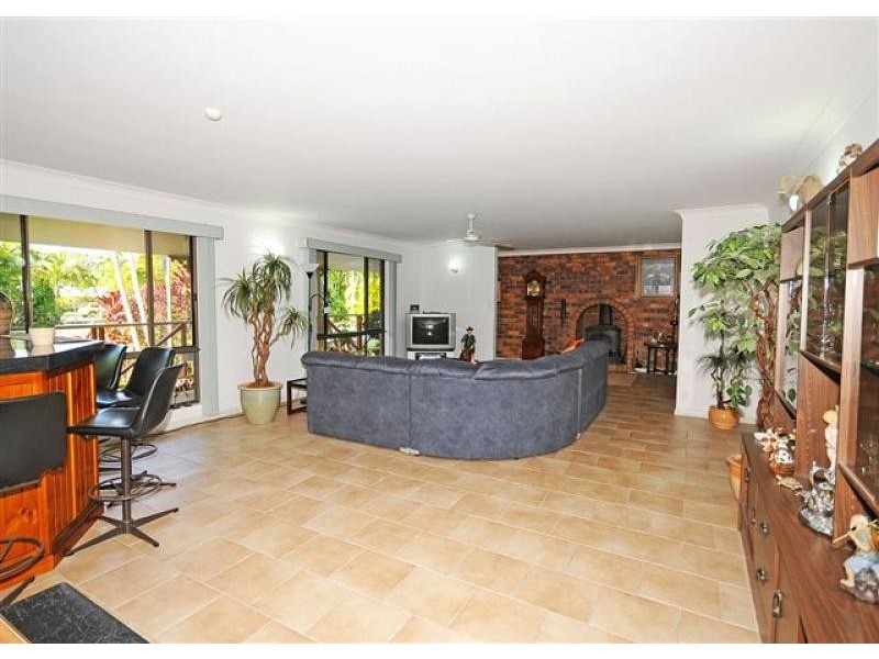 43 Kathleen Crescent, Wondunna QLD 4655