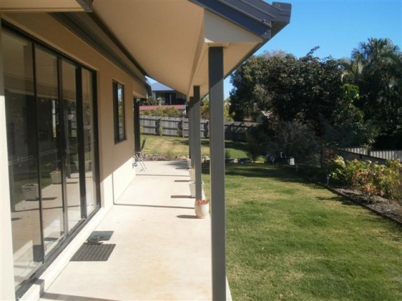 15 Crawford Drive, Dundowran QLD 4655