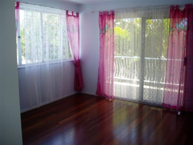 137 Long Street, Point Vernon QLD 4655