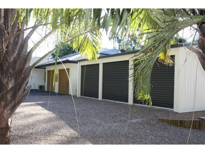 16 Palm Way, Dundowran Beach QLD 4655