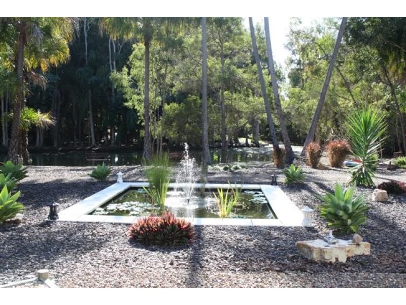 16 Palm Way, Dundowran Beach QLD 4655