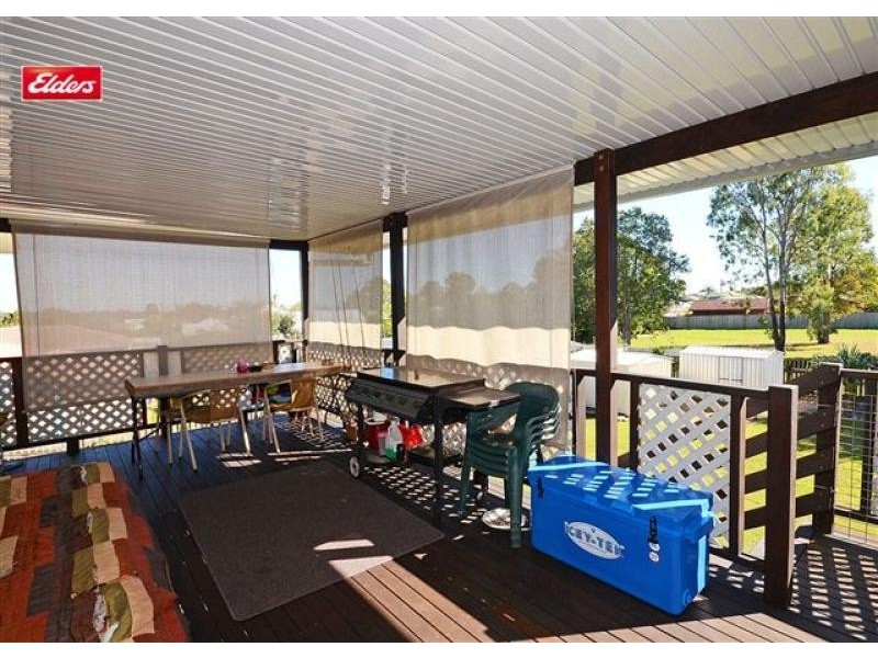 19 Banksia Street, Point Vernon QLD 4655