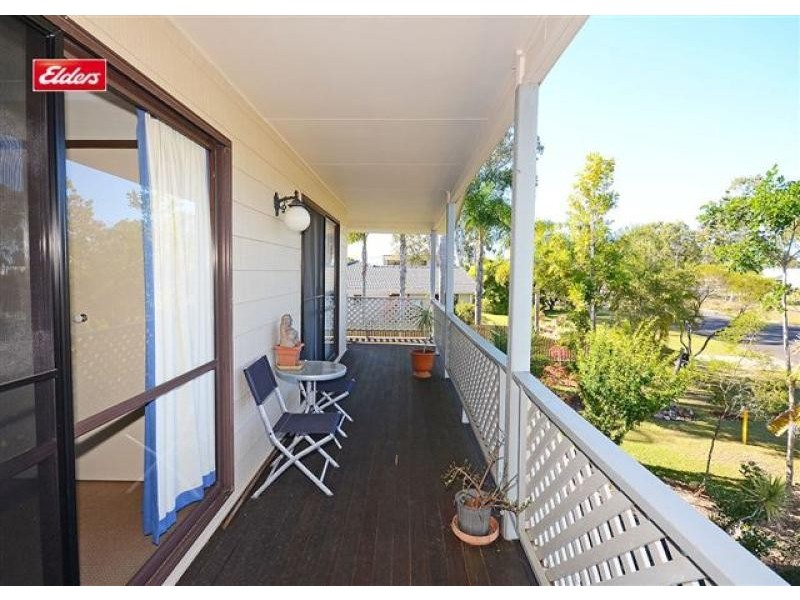 19 Banksia Street, Point Vernon QLD 4655