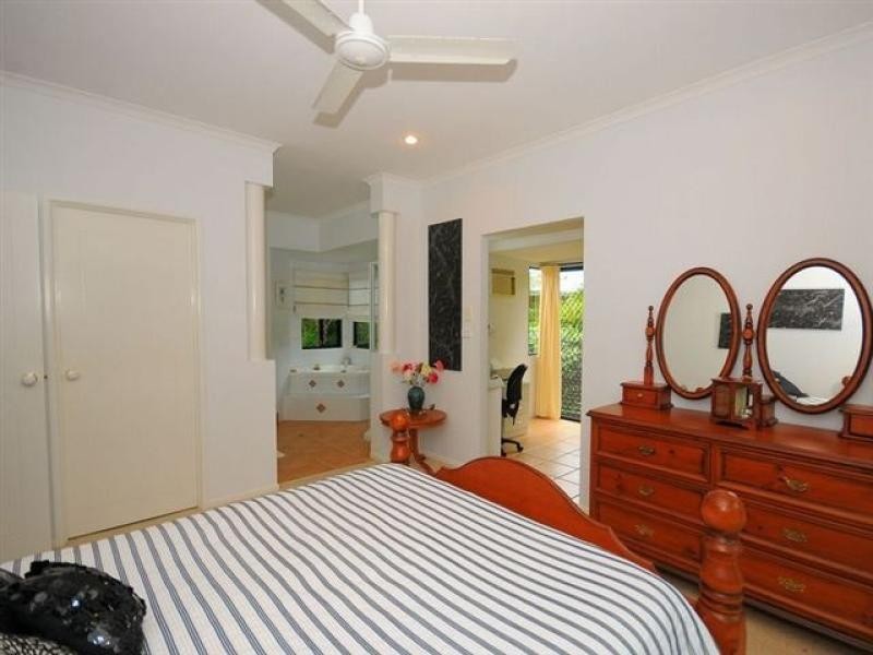 112 Truro Street, Torquay QLD 4655