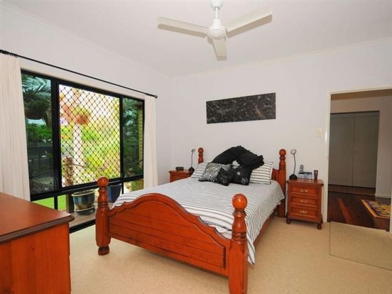 112 Truro Street, Torquay QLD 4655