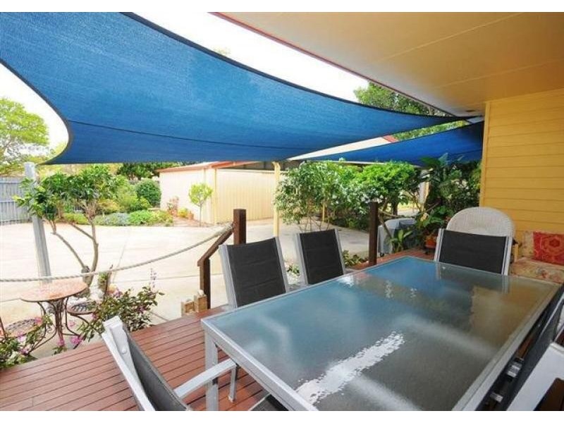 112 Truro Street, Torquay QLD 4655