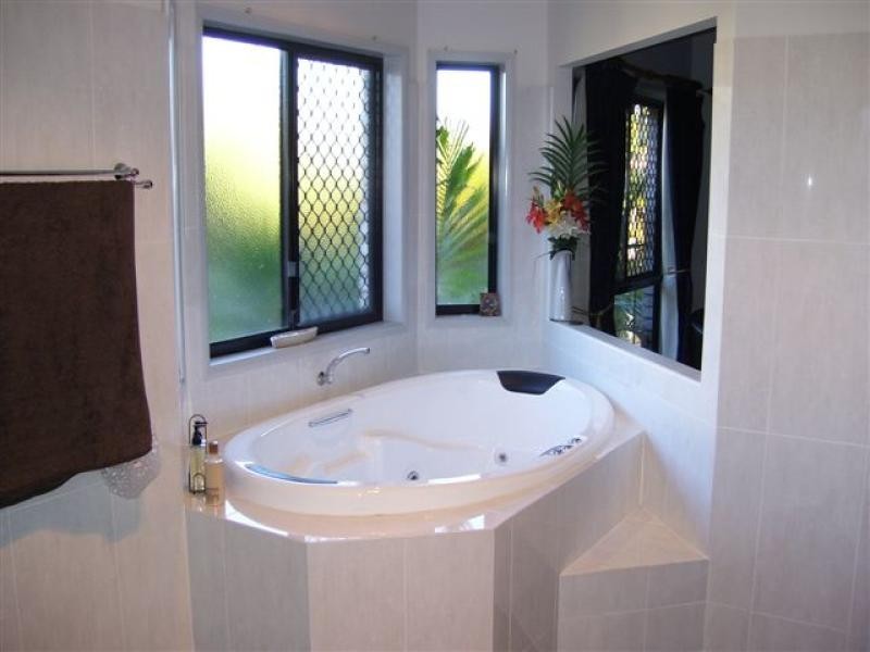 88 Caddy Avenue, Urraween QLD 4655