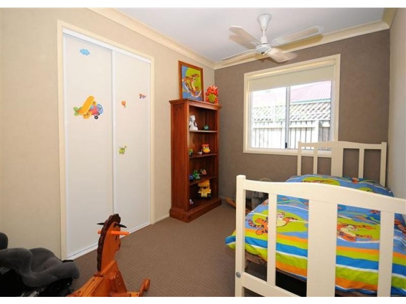 16 Mackay Drive, Kawungan QLD 4655
