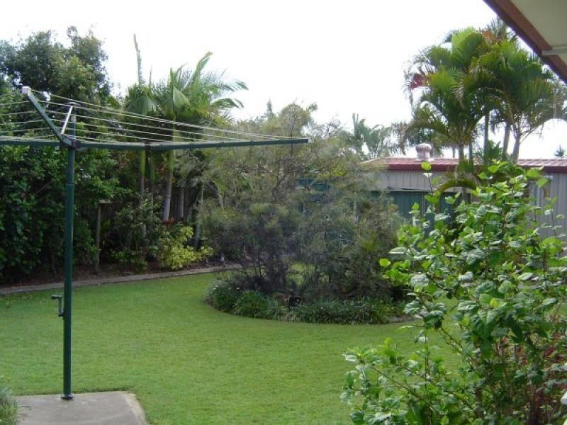 55 Bowerbird Avenue, Eli Waters QLD 4655