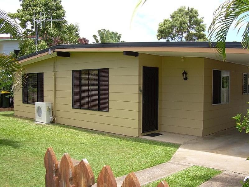 5 Paradise Street, Point Vernon QLD 4655
