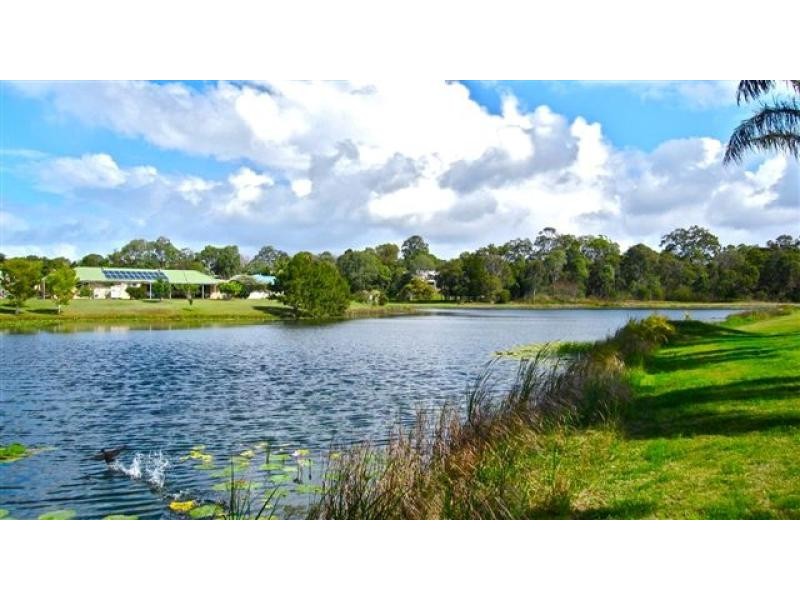 1 Brooke Court, Torquay QLD 4655
