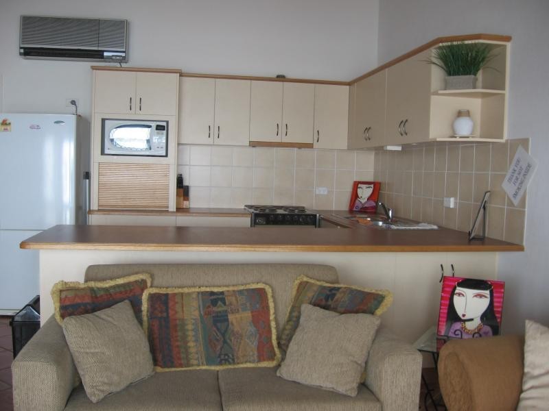 Unit 5/406 Esplanade, Torquay QLD 4655