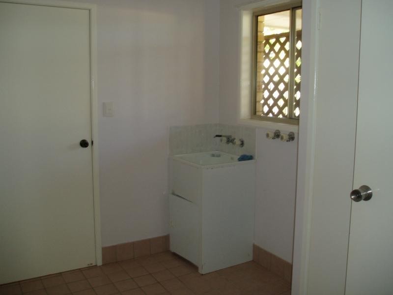 9 Toohey Court, Torquay QLD 4655