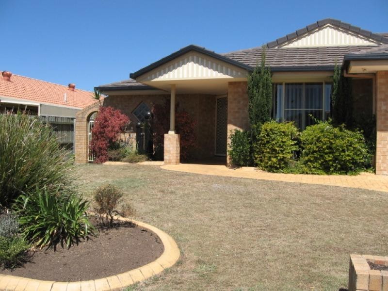 9 St Joseph Drive, Urraween QLD 4655