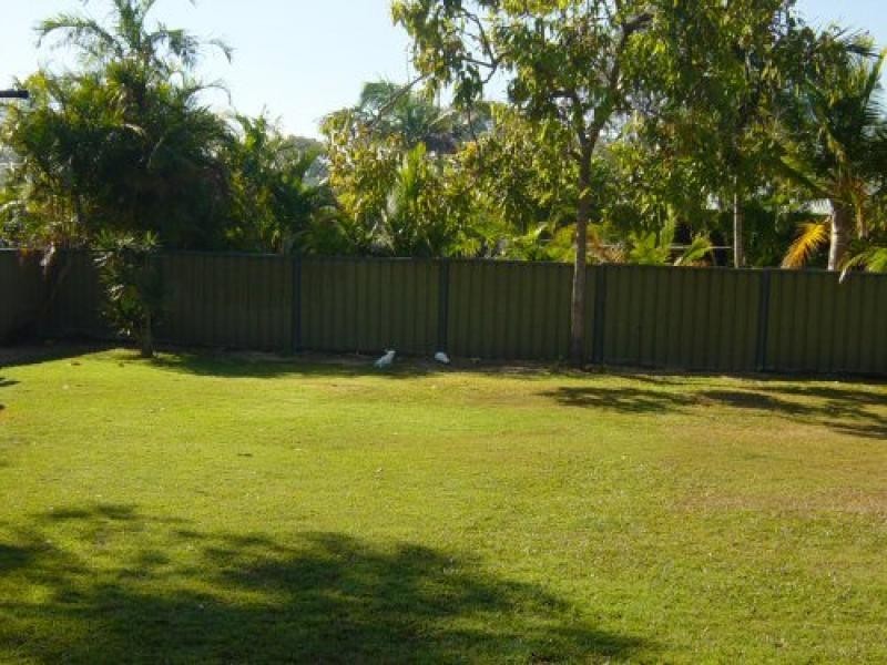 74 Limpus Street, Urangan QLD 4655