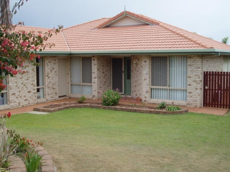 5 Pohlmann Court Scarness, Hervey Bay QLD 4655