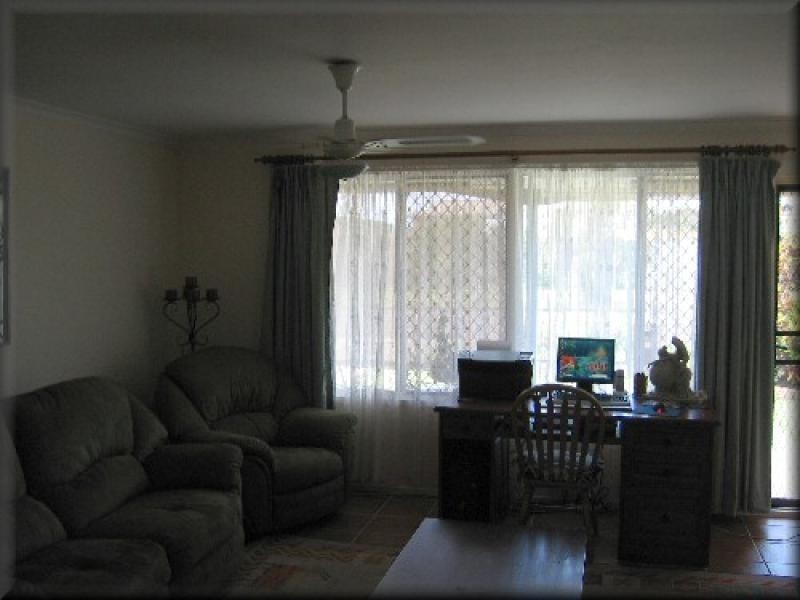 18 Wuruma Street, Scarness QLD 4655