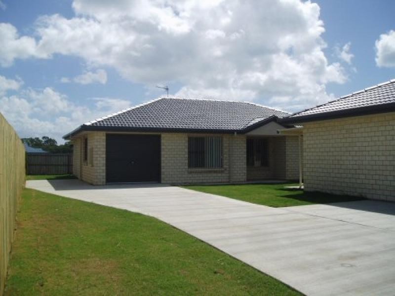 1/107 Nissen Street, Urraween QLD 4655