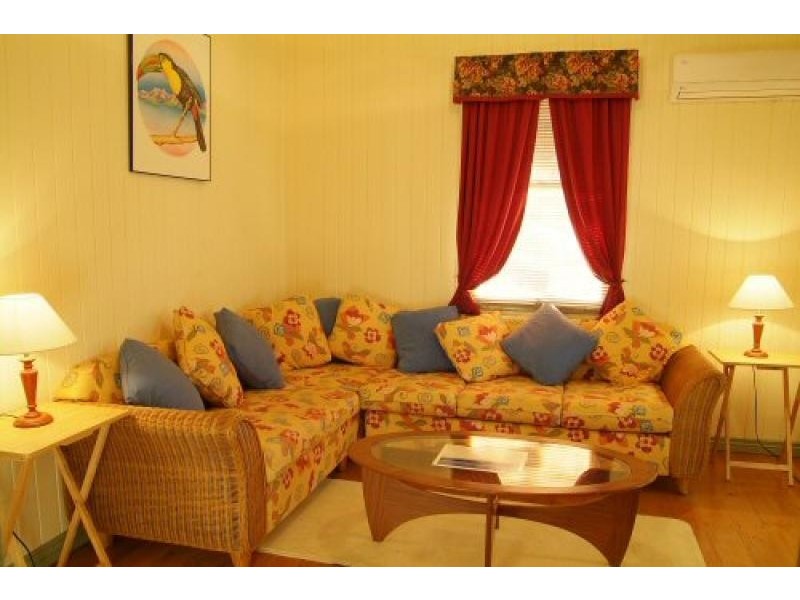 10 View Street, Torquay QLD 4655