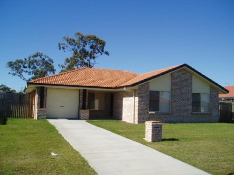 18 Kirton Road, Point Vernon QLD 4655