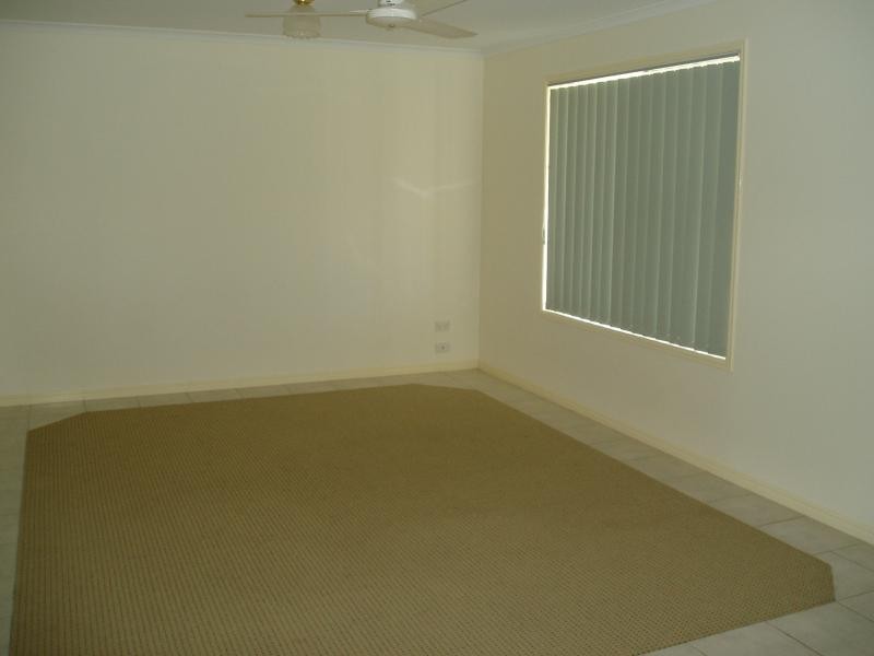 14 Gumtree Drive, Urraween QLD 4655