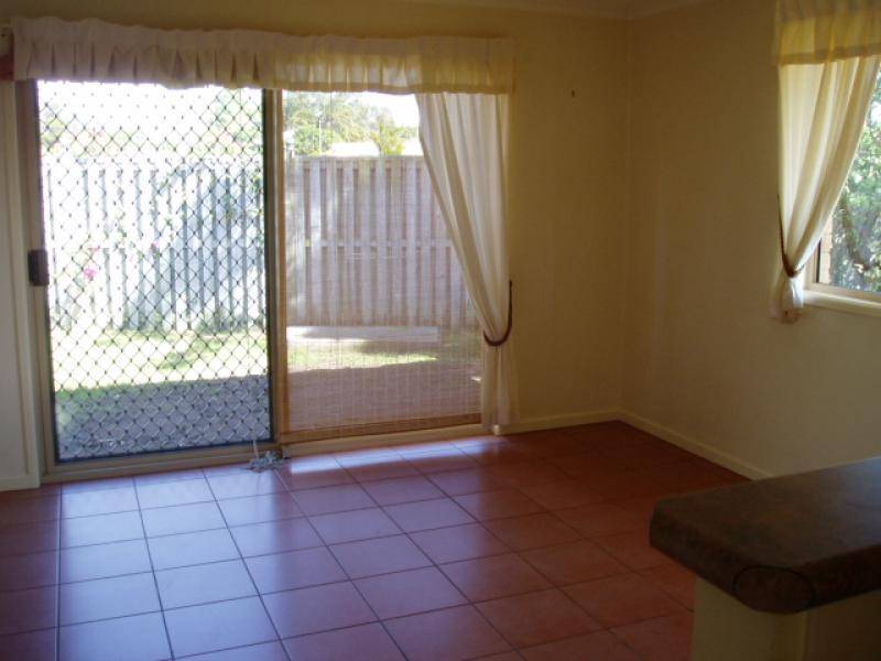 1 BROOKE COURT, Torquay QLD 4655