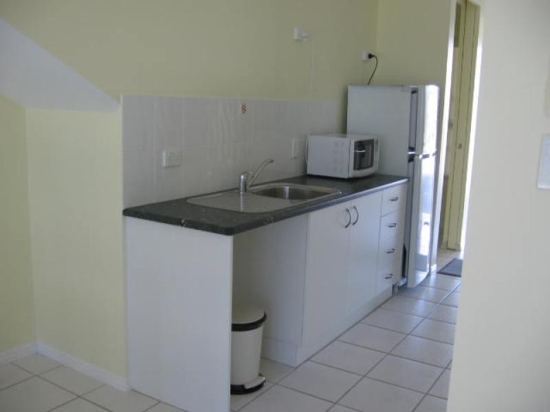 511 B & C Charlton Esplanade, Urangan QLD 4655