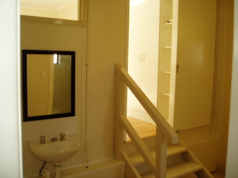 26 Spence Street, Point Vernon QLD 4655