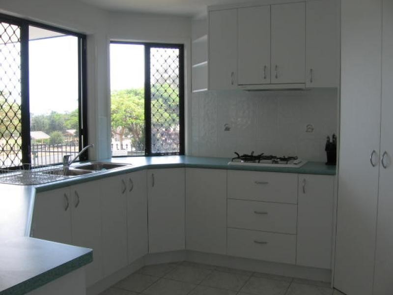 74 Charlton Esplanade, Point Vernon QLD 4655