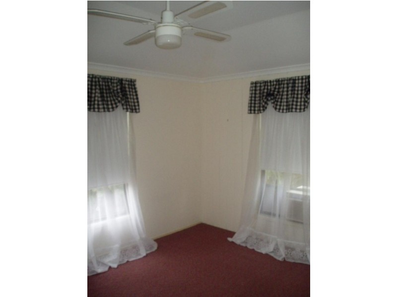 16 Alexander Street, Torquay QLD 4655