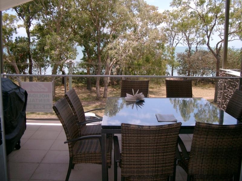 9/542 Esplanade, Urangan QLD 4655