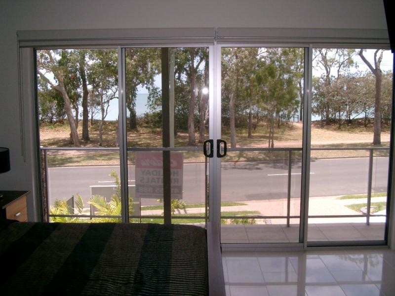 9/542 Esplanade, Urangan QLD 4655