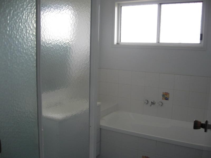 15 Wide Bay Drive, Pialba QLD 4655