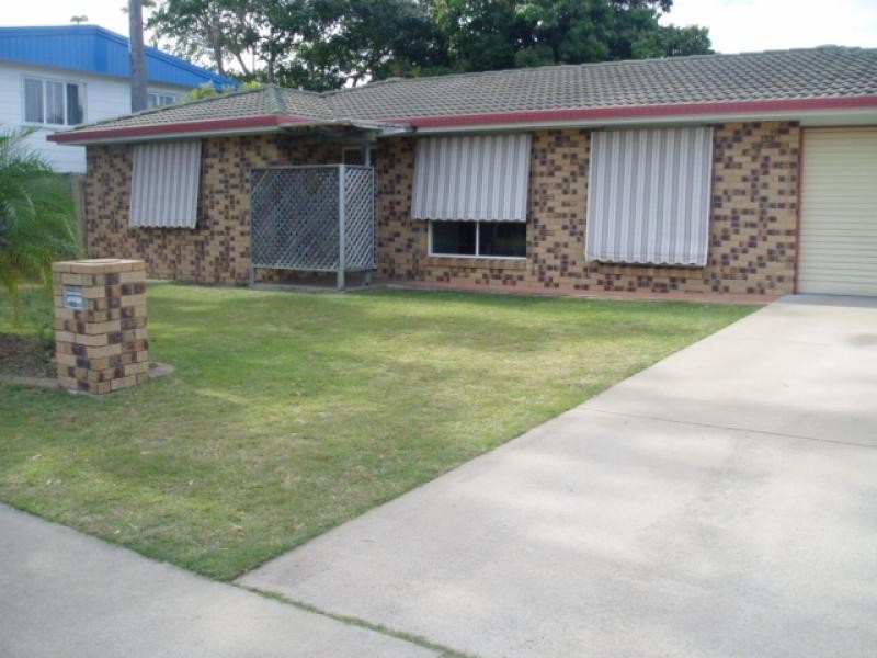 40 Ann Street, Torquay QLD 4655