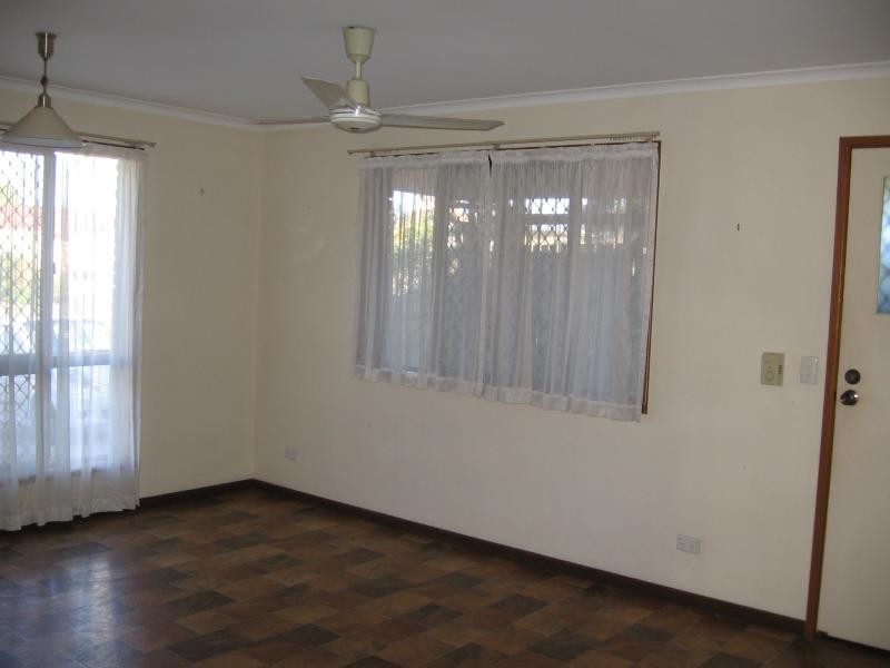 71 Hillcrest Avenue, Scarness QLD 4655