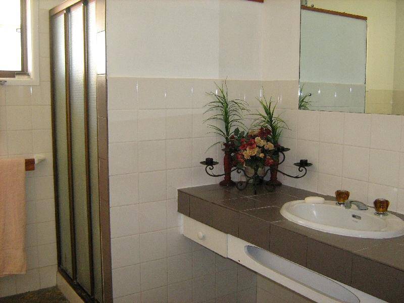 14 FLINDERS STREET, Point Vernon QLD 4655