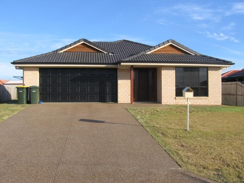 43 Heather Way, Urraween QLD 4655