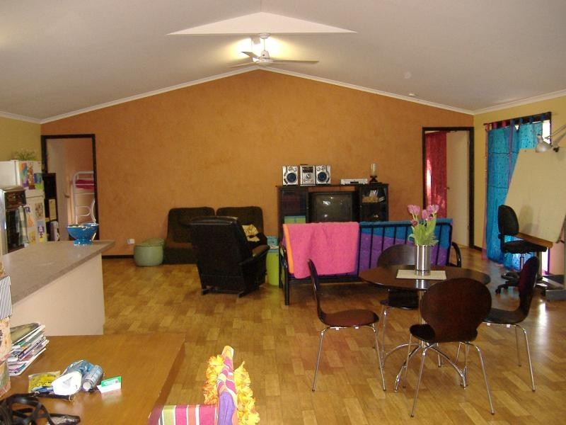 83 BARRANJOEY DRIVE, Sunshine Acres QLD 4655