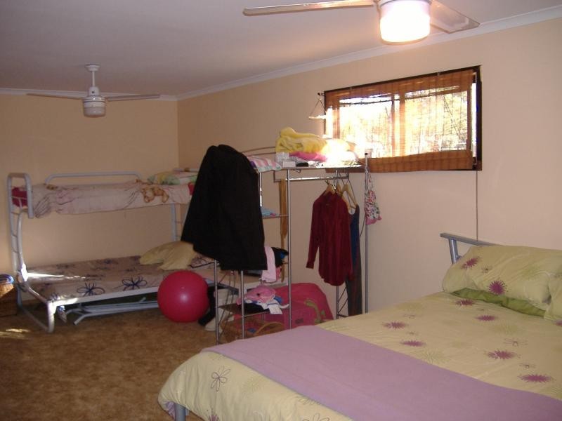 83 BARRANJOEY DRIVE, Sunshine Acres QLD 4655