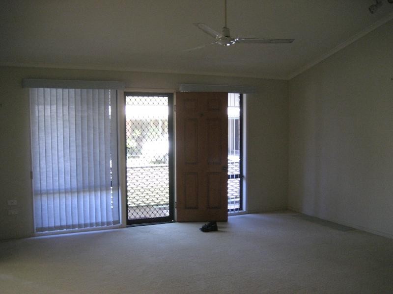 Unit 8/12 Denmancamp Road, Scarness QLD 4655