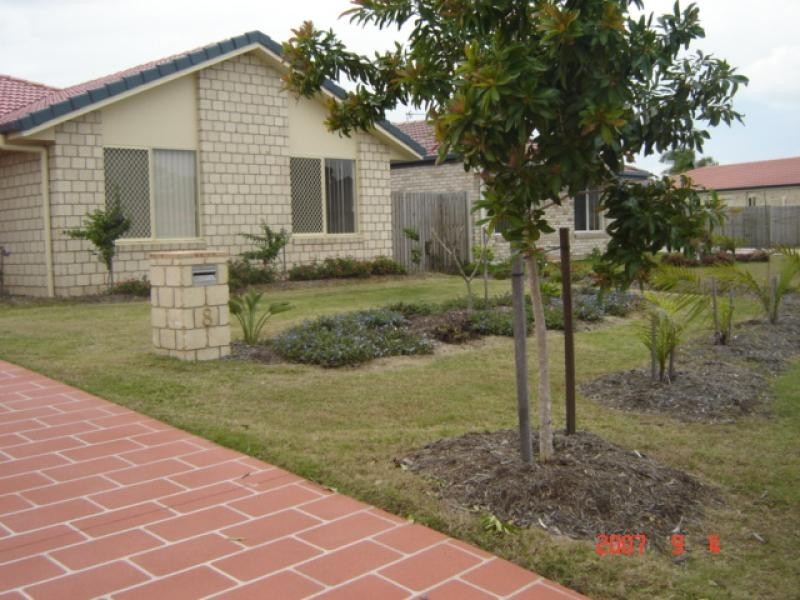 8 Genoa Court, Point Vernon QLD 4655