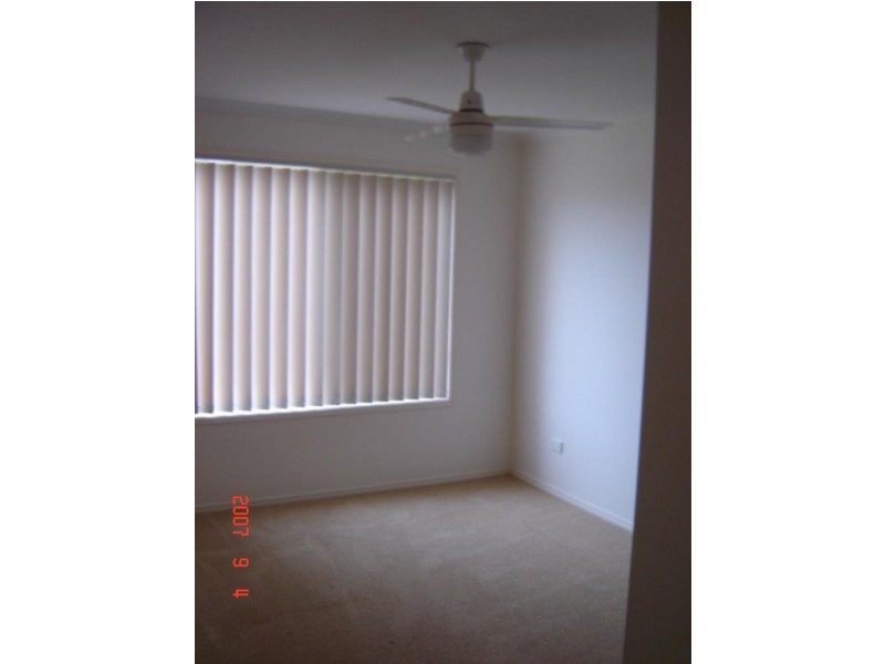 8 Genoa Court, Point Vernon QLD 4655