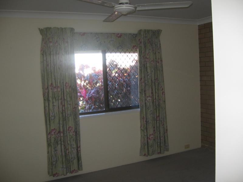 UNIT 2/85 MILLER STREET, Urangan QLD 4655